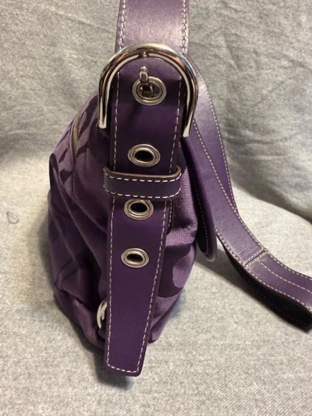 COACH purse - gorgeous and in excellent condition! - Picture 11 of 16